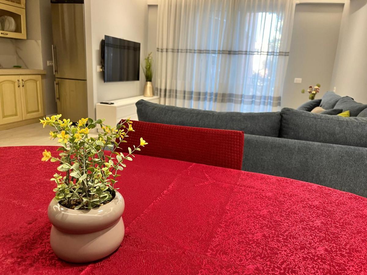 Flat 86 - Explore The Heart Of Tirana Exterior photo
